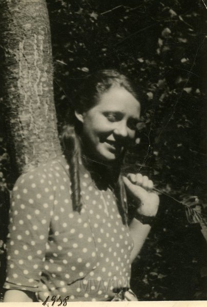 KKE 4928.jpg - Fot. Portret. Jadwiga Strumiłło, Miratycze, 1938 r.
